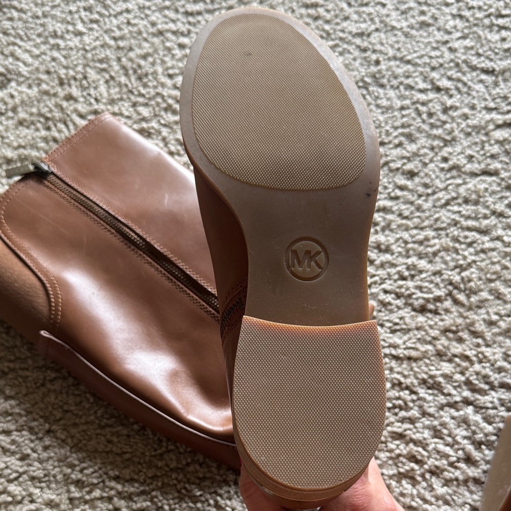 Michael Kors Women's Dora Tall Boots Luggage 10M - Picture 4 of 7